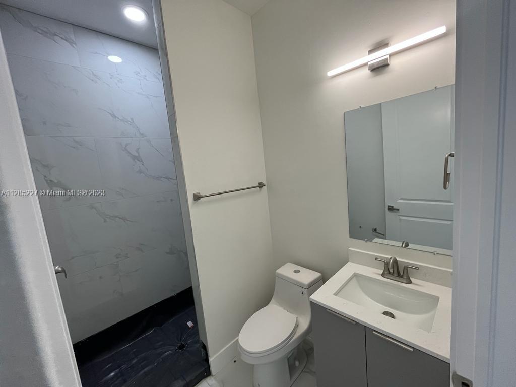 Listing Photo 43