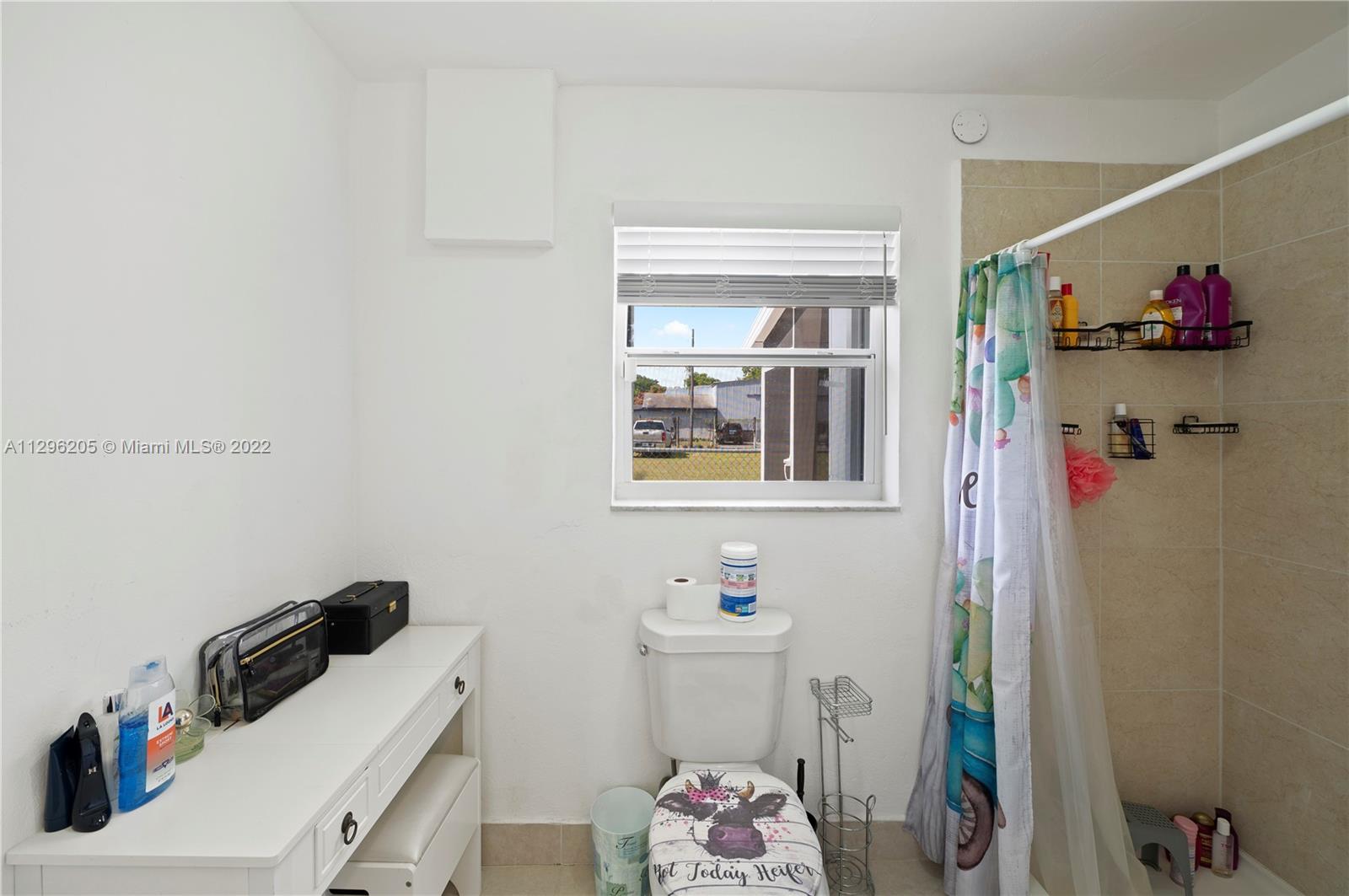 Listing Photo 18
