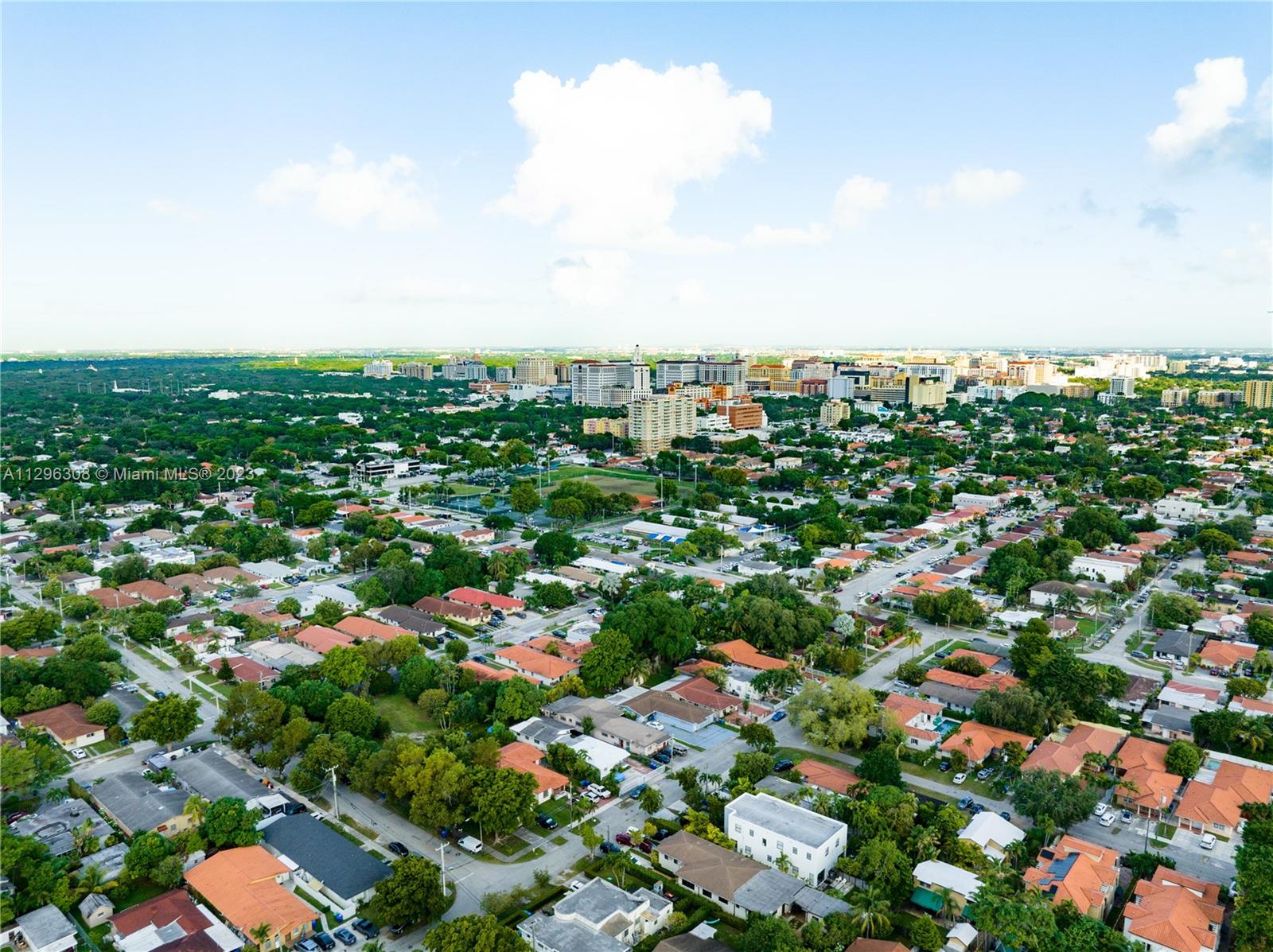 5 Minutes from Coral Gables