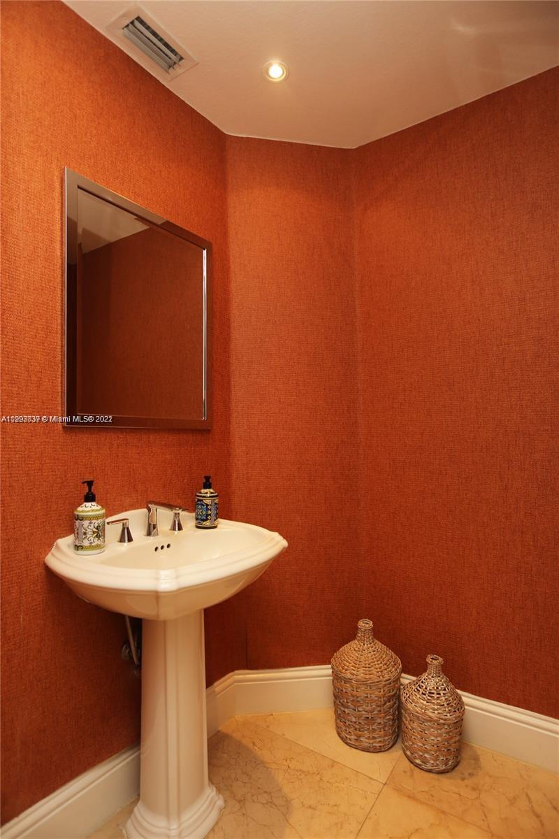Listing Photo 24
