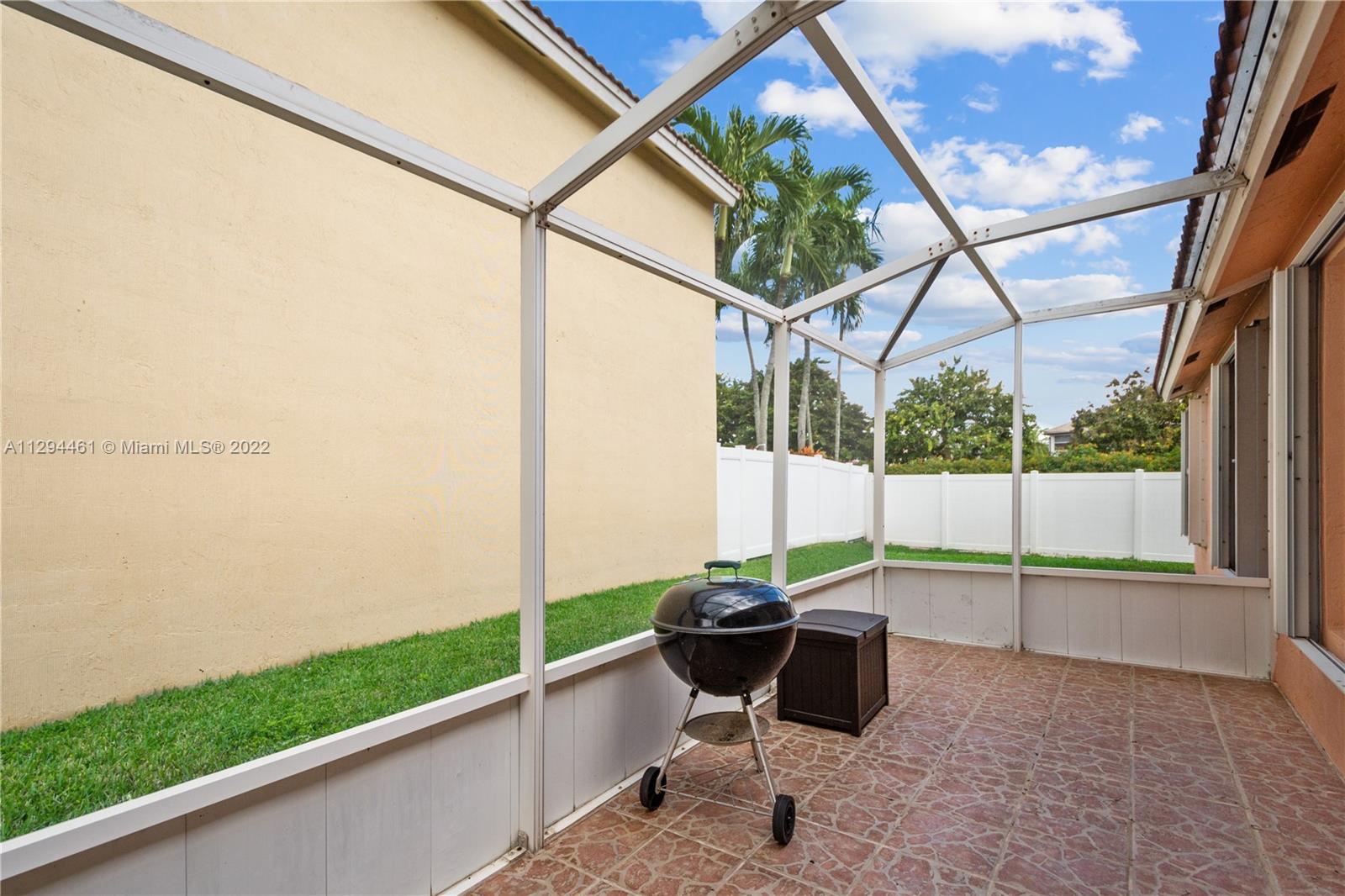 Listing Photo 18