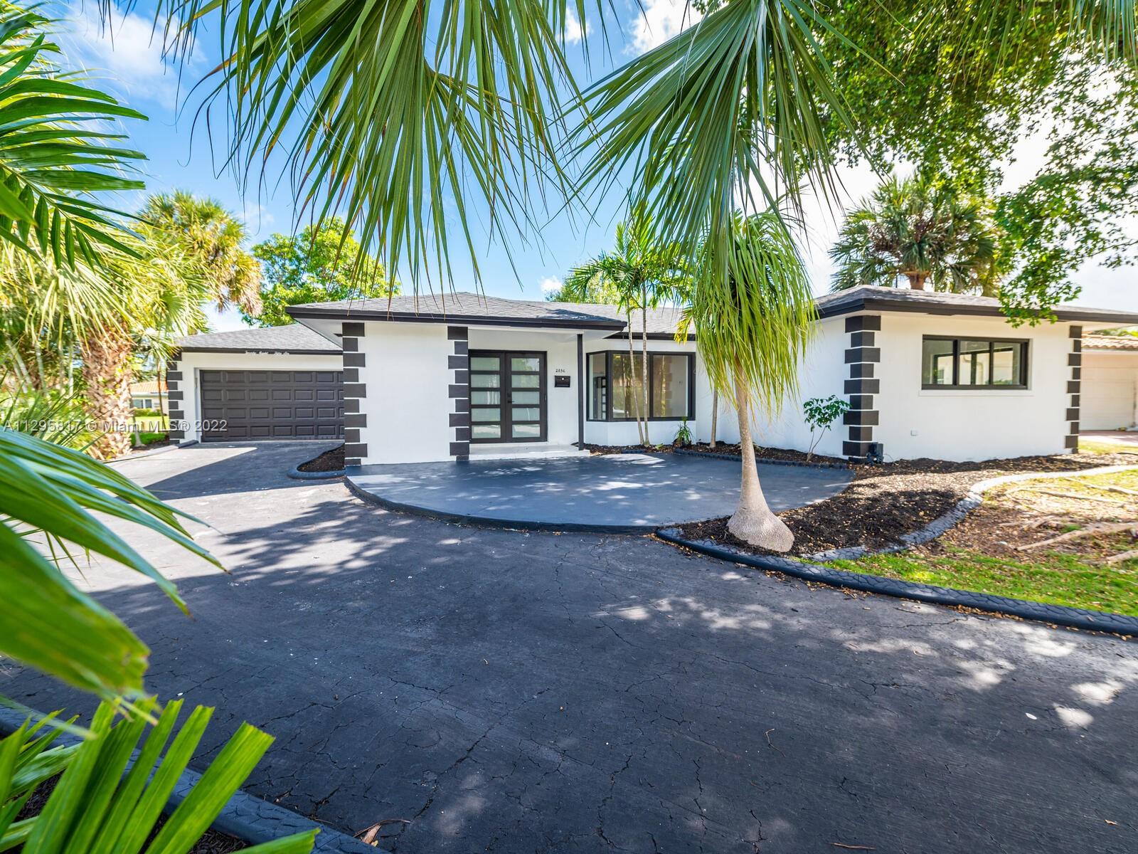 2856 NW 10th Ave, Wilton Manors, FL 33311