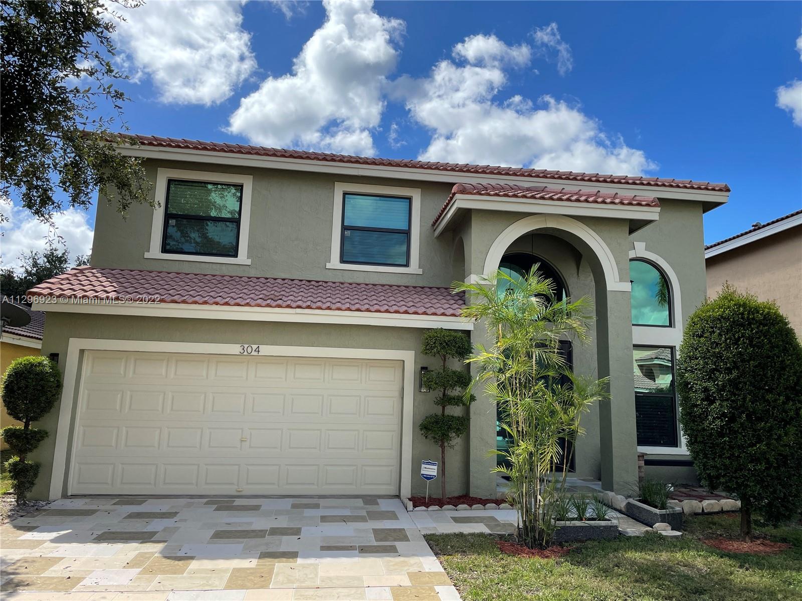 304 NW 115th Way, Coral Springs, FL 33071