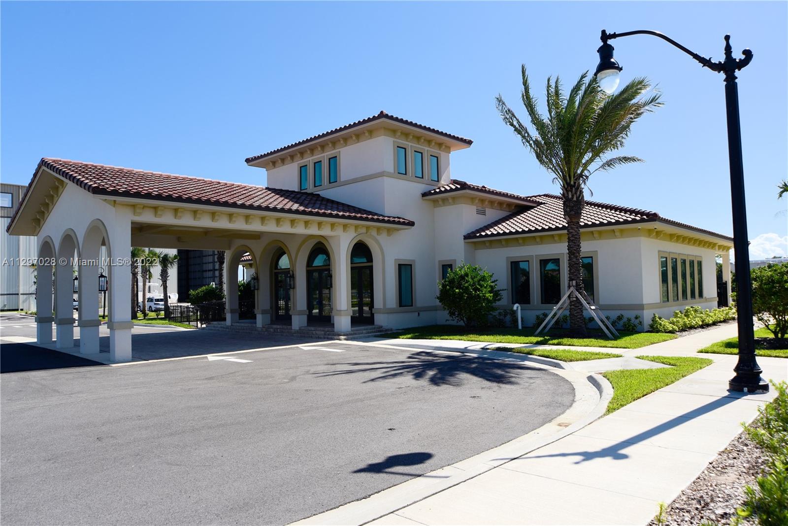 FRONT OF CLUBHOUSE