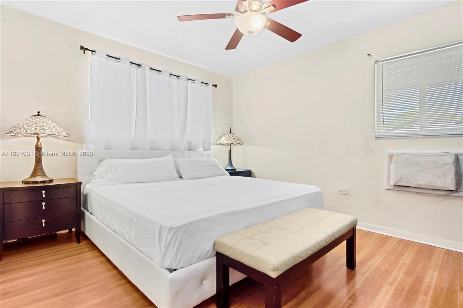 Listing Photo 9