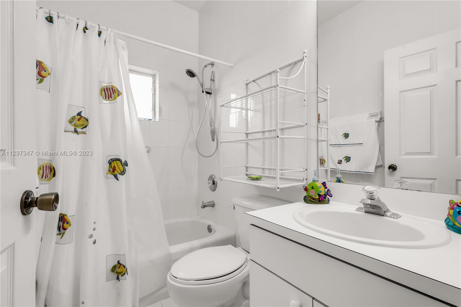 Listing Photo 18