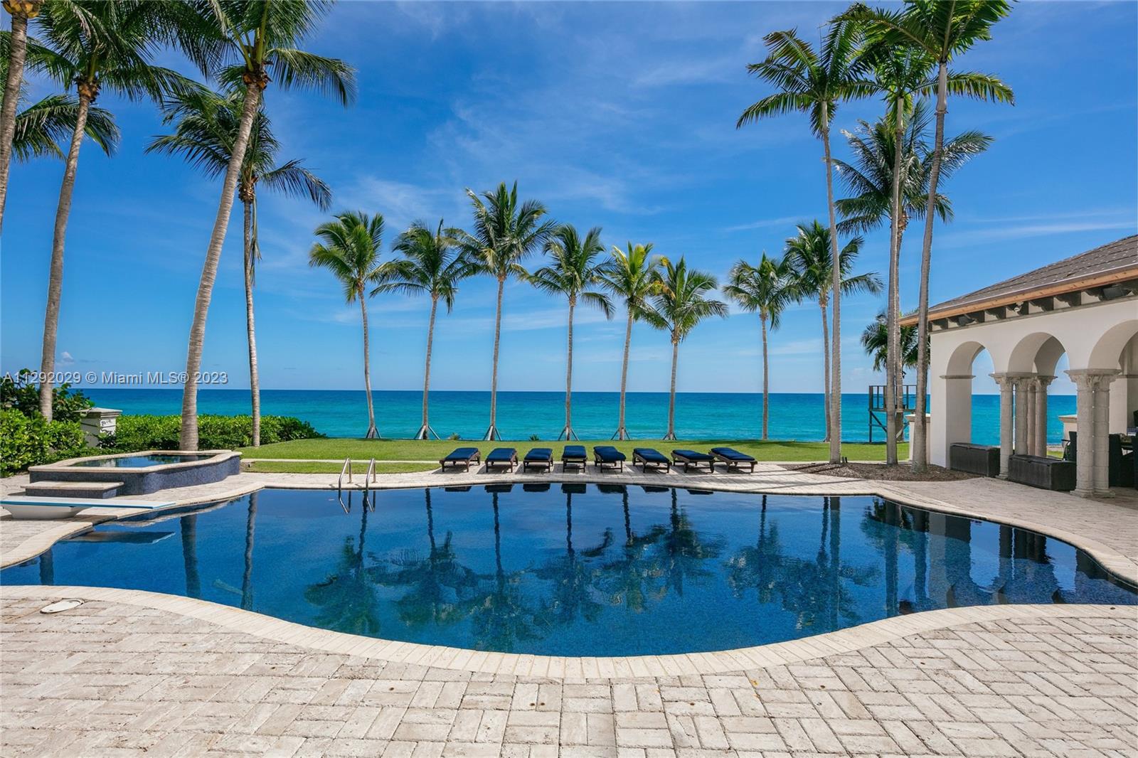 641 Ocean Blvd, Golden Beach, FL 33160