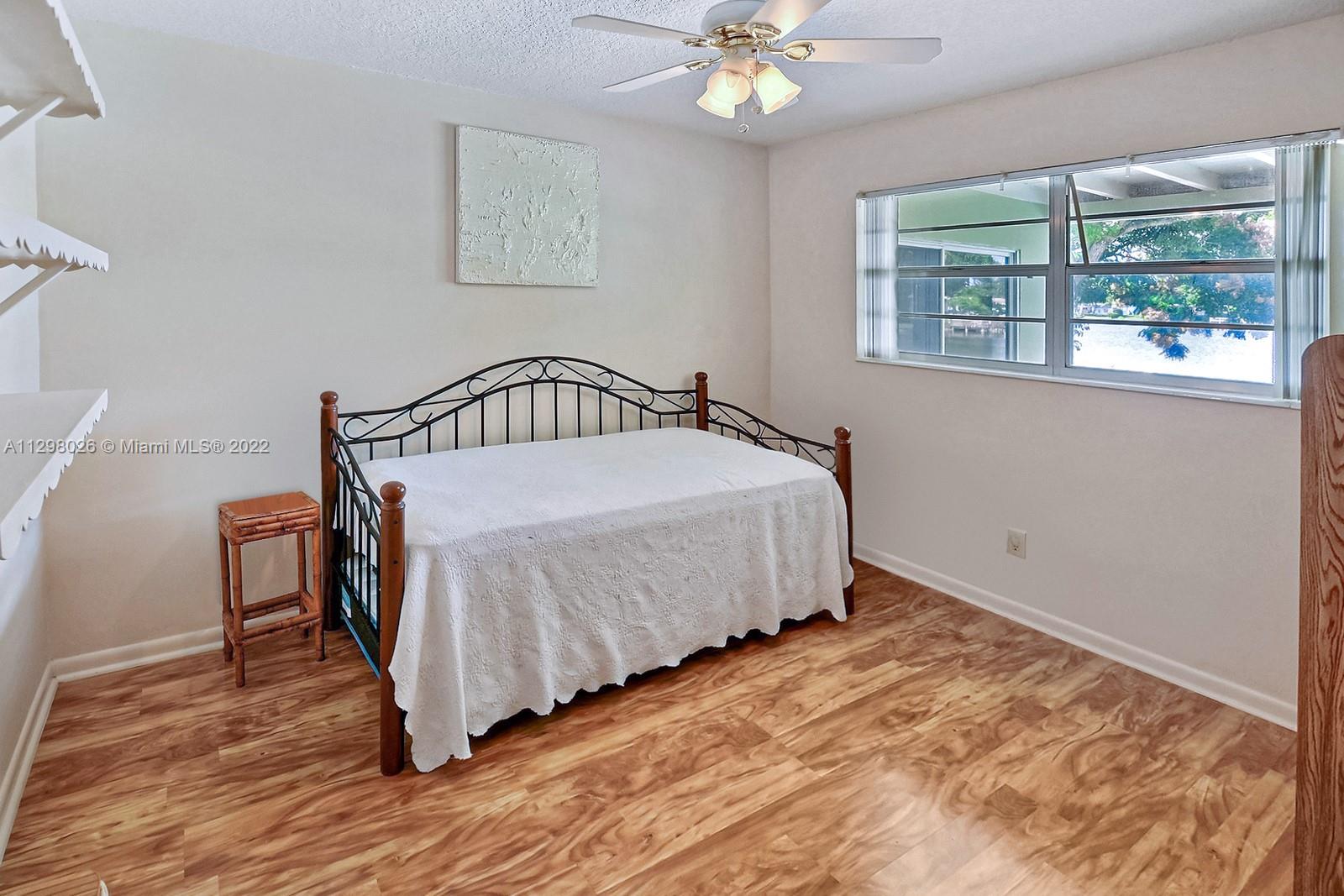 Listing Photo 21