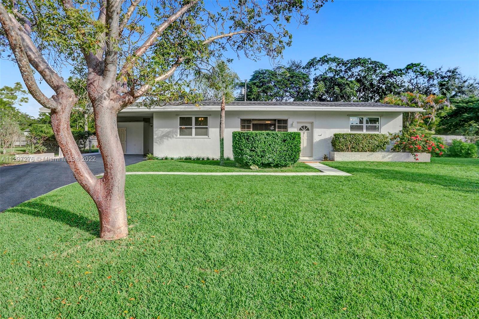 8225 SW 117th Ter  For Sale A11297276, FL