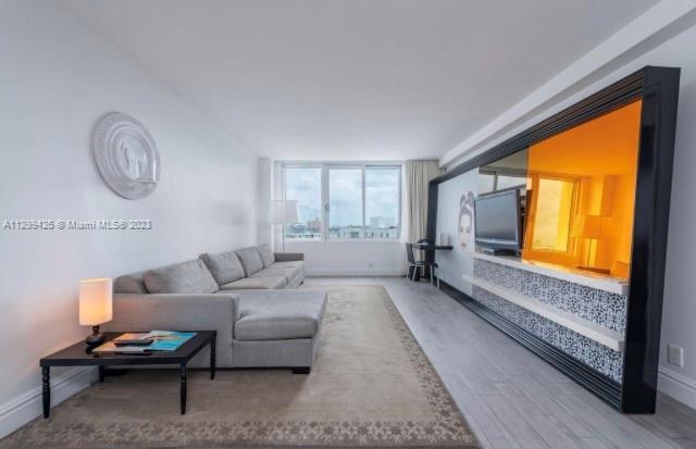 1100  West Ave #721 For Sale A11299425, FL
