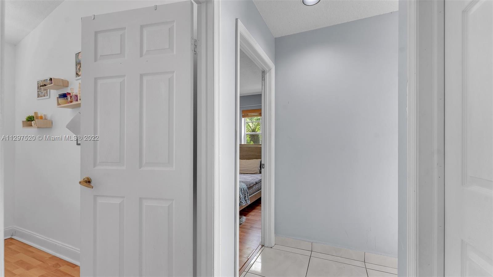 Listing Photo 11