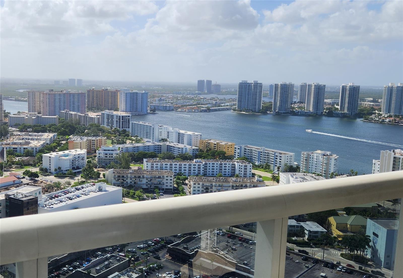 Photo 2 of Trump Palace and Royale Royale Apt 4305 in Sunny Isles Beach - MLS A11299423