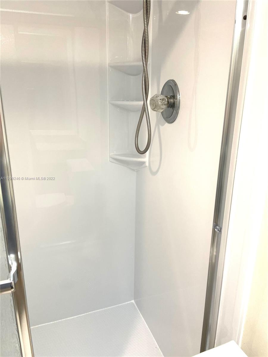 Listing Photo 21