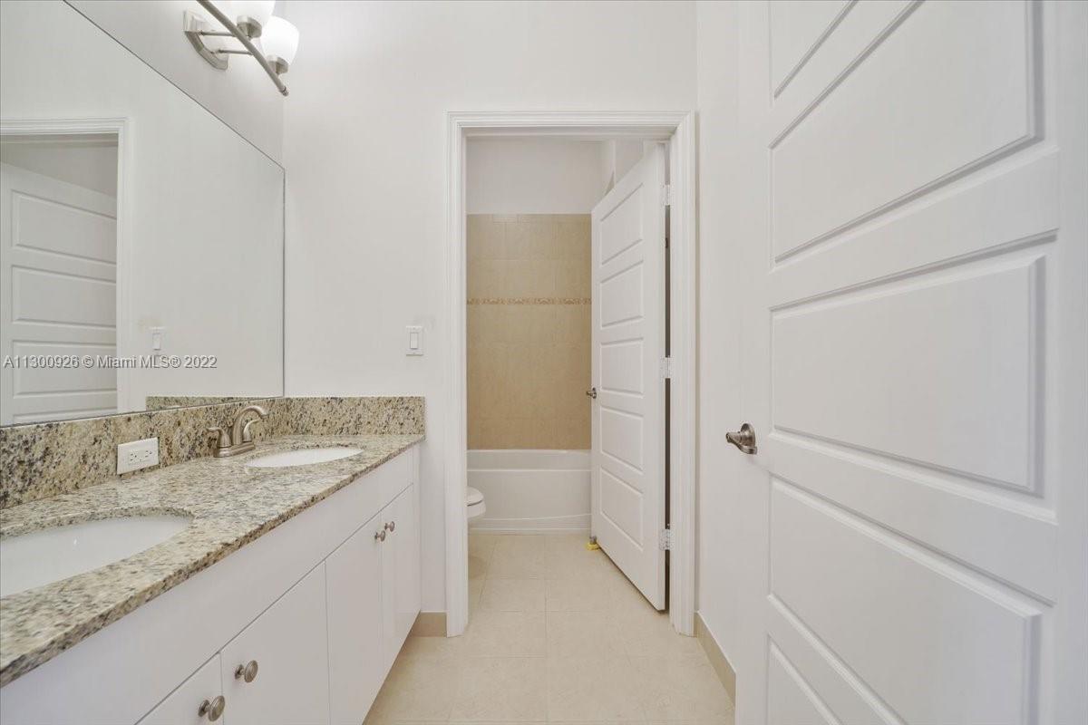 Listing Photo 33
