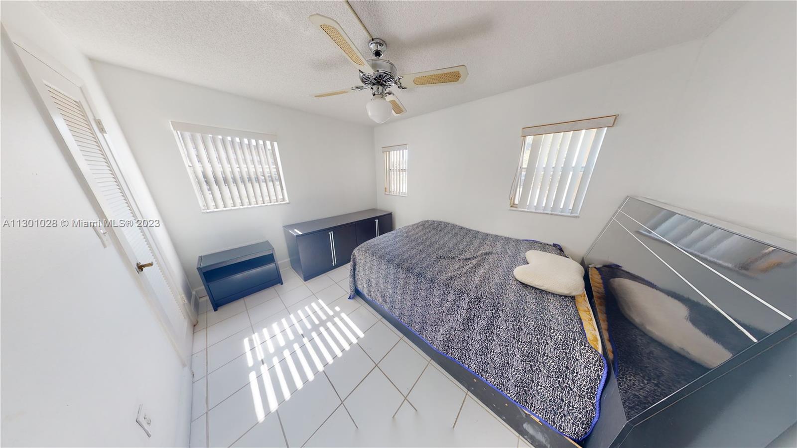 Guest bedroom