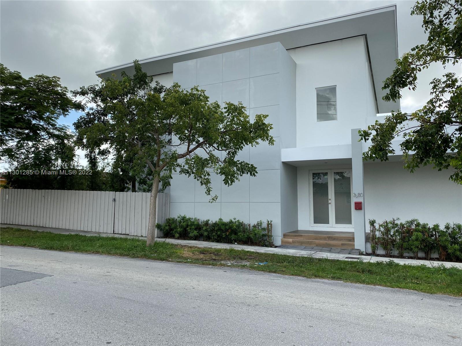 3280 SW 28th St #3280 For Sale A11301285, FL