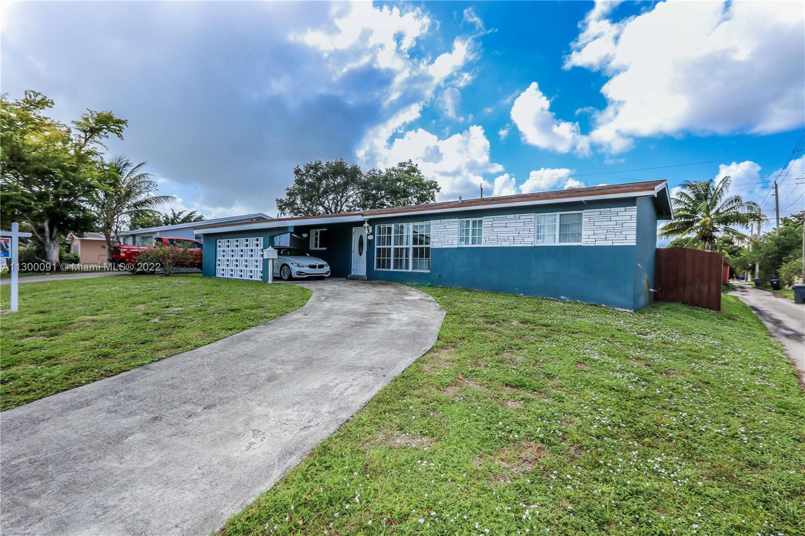 2012 N 35th Ave  For Sale A11300091, FL