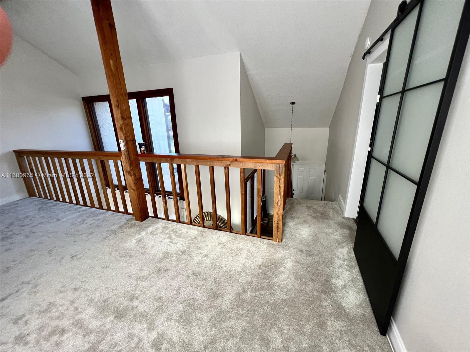 Listing Photo 16