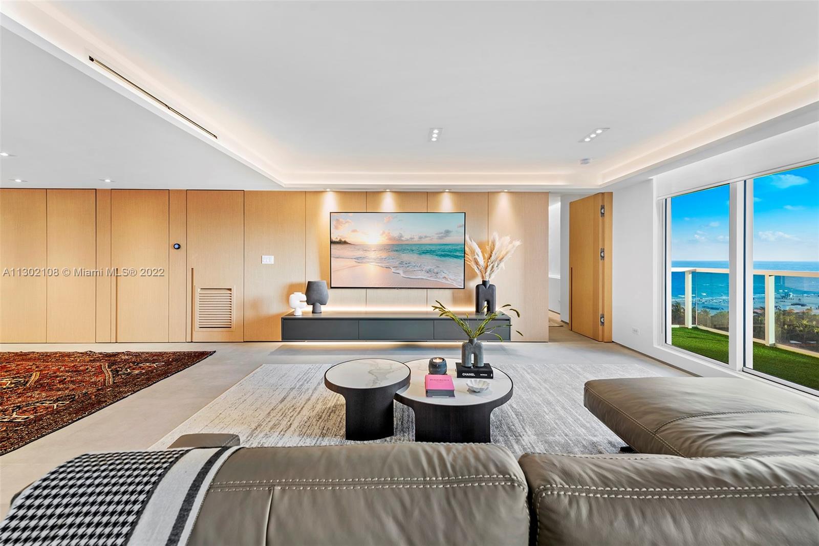 2301  Collins Ave #1004/1003 For Sale A11302108, FL