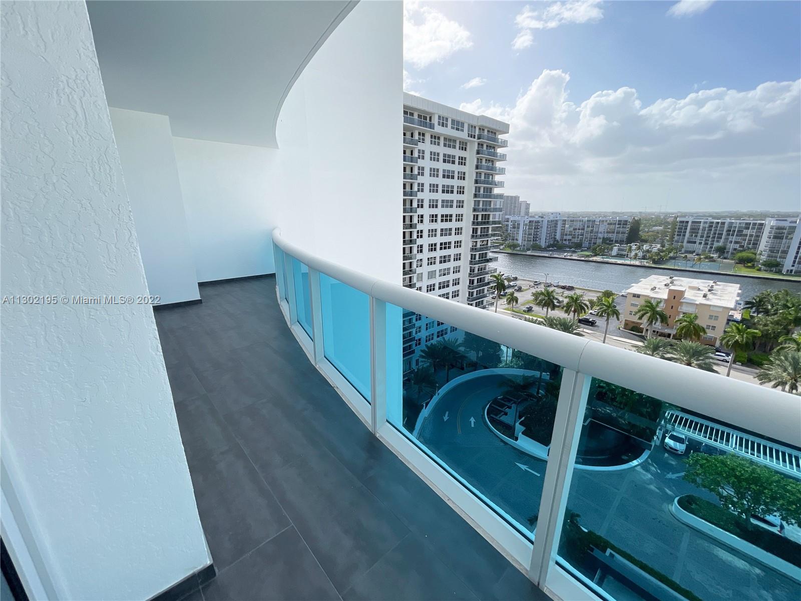 2nd Balcony with Intracoastal View