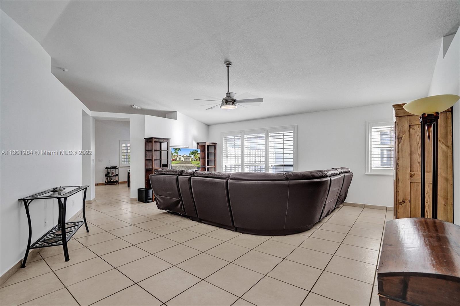 Listing Photo 19