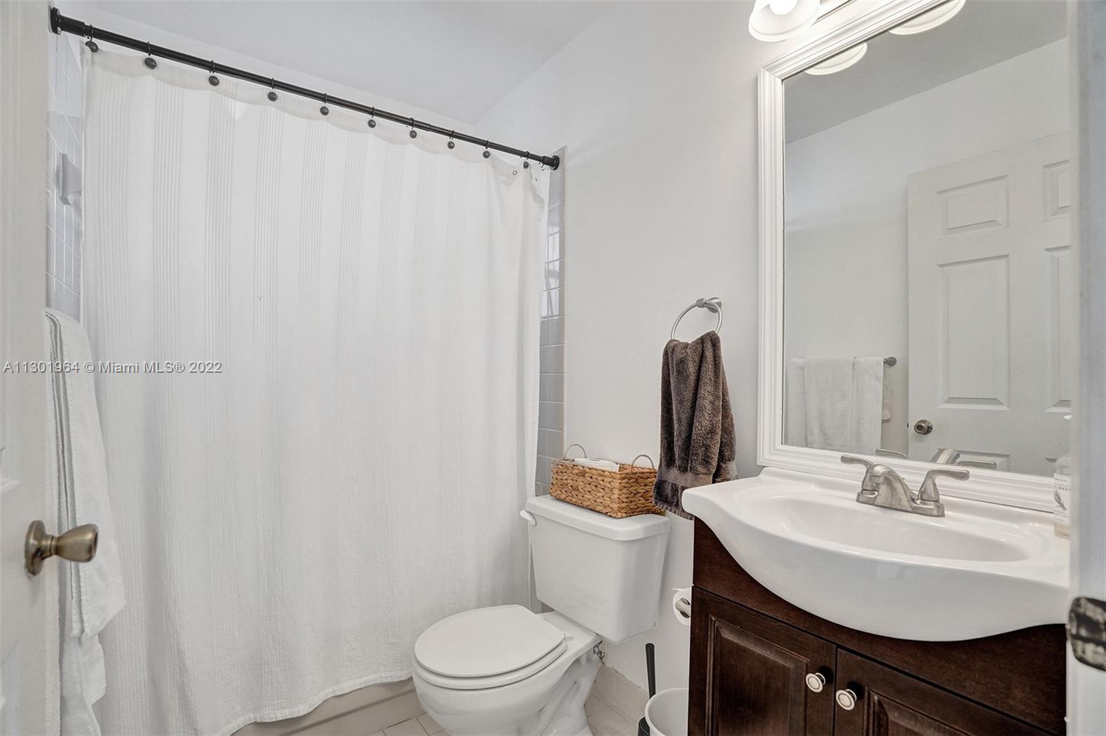 Listing Photo 23