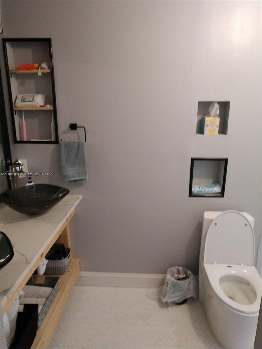 Listing Photo 18