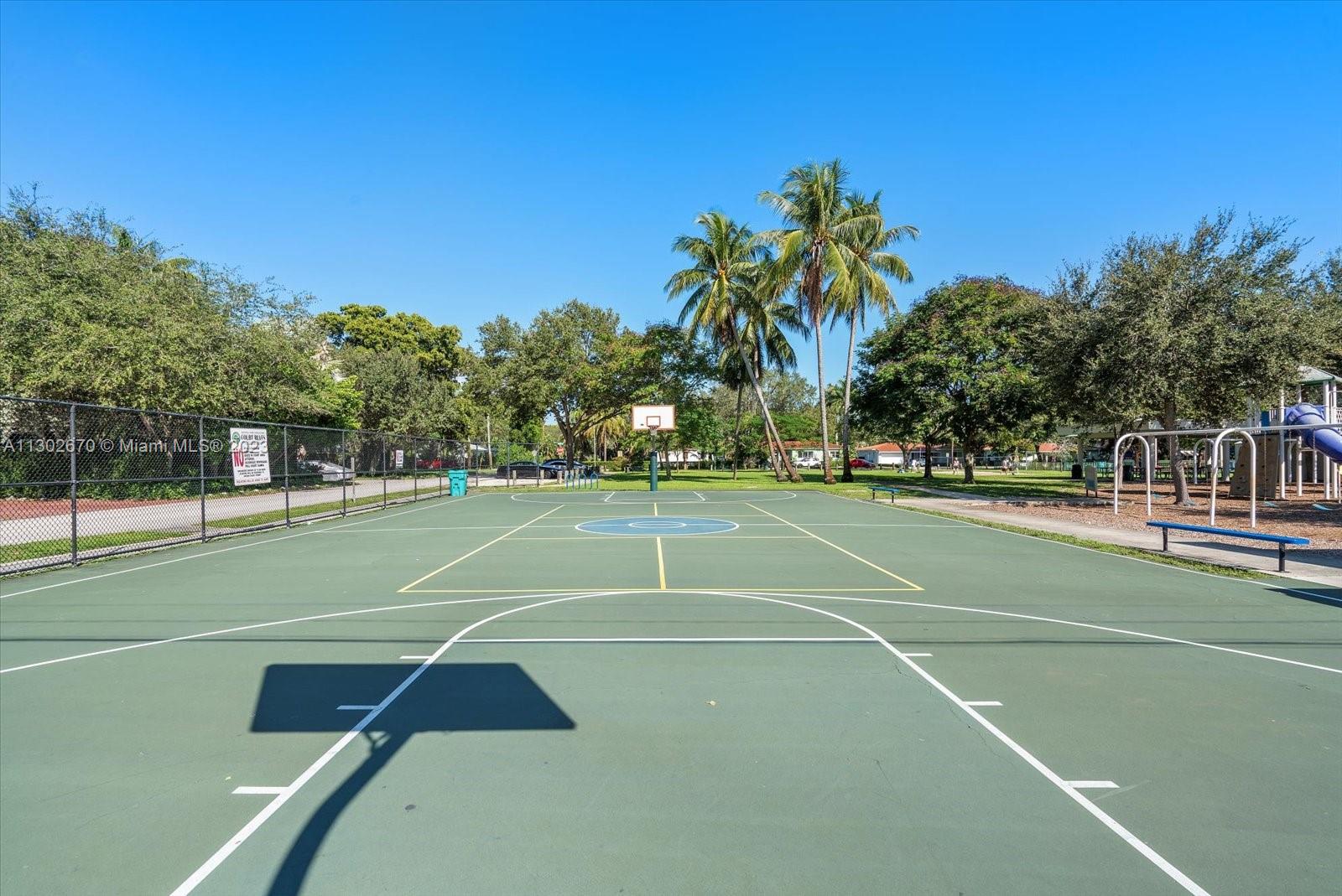 Rec Park tennis court