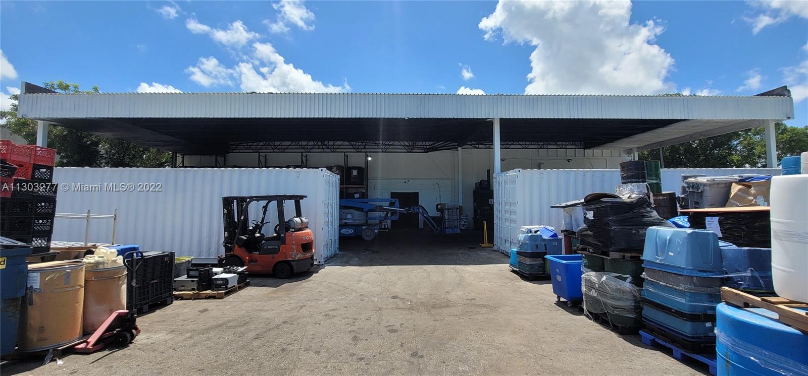 937 NW 8th Ave, Fort Lauderdale, FL 33311