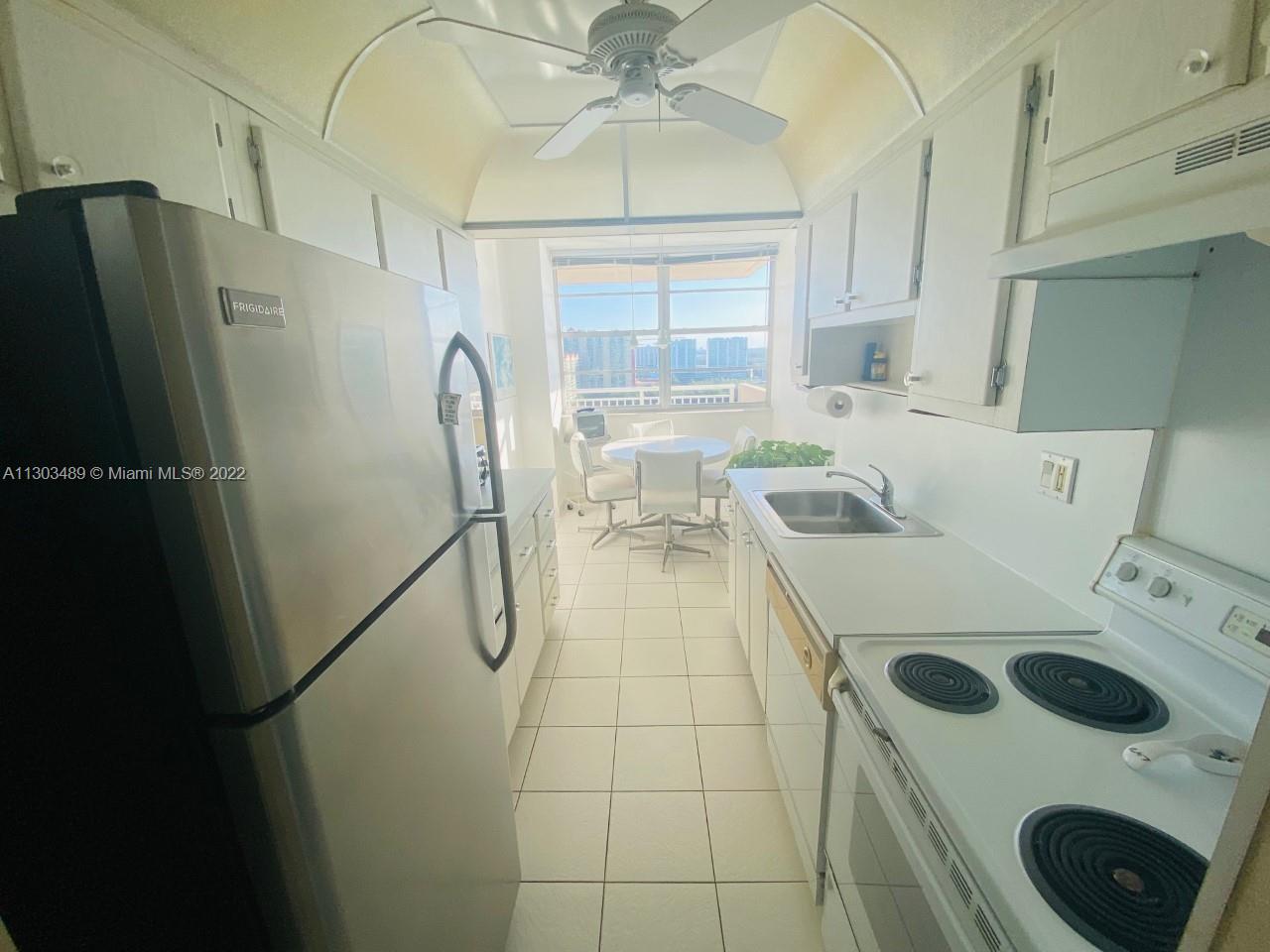 Listing Photo 14