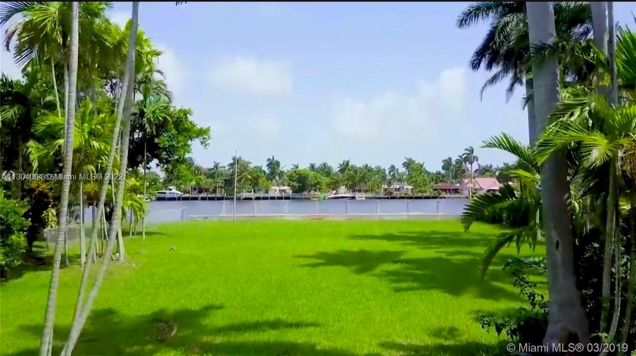 Actual Areal Of Property 85'x235' Waterfront