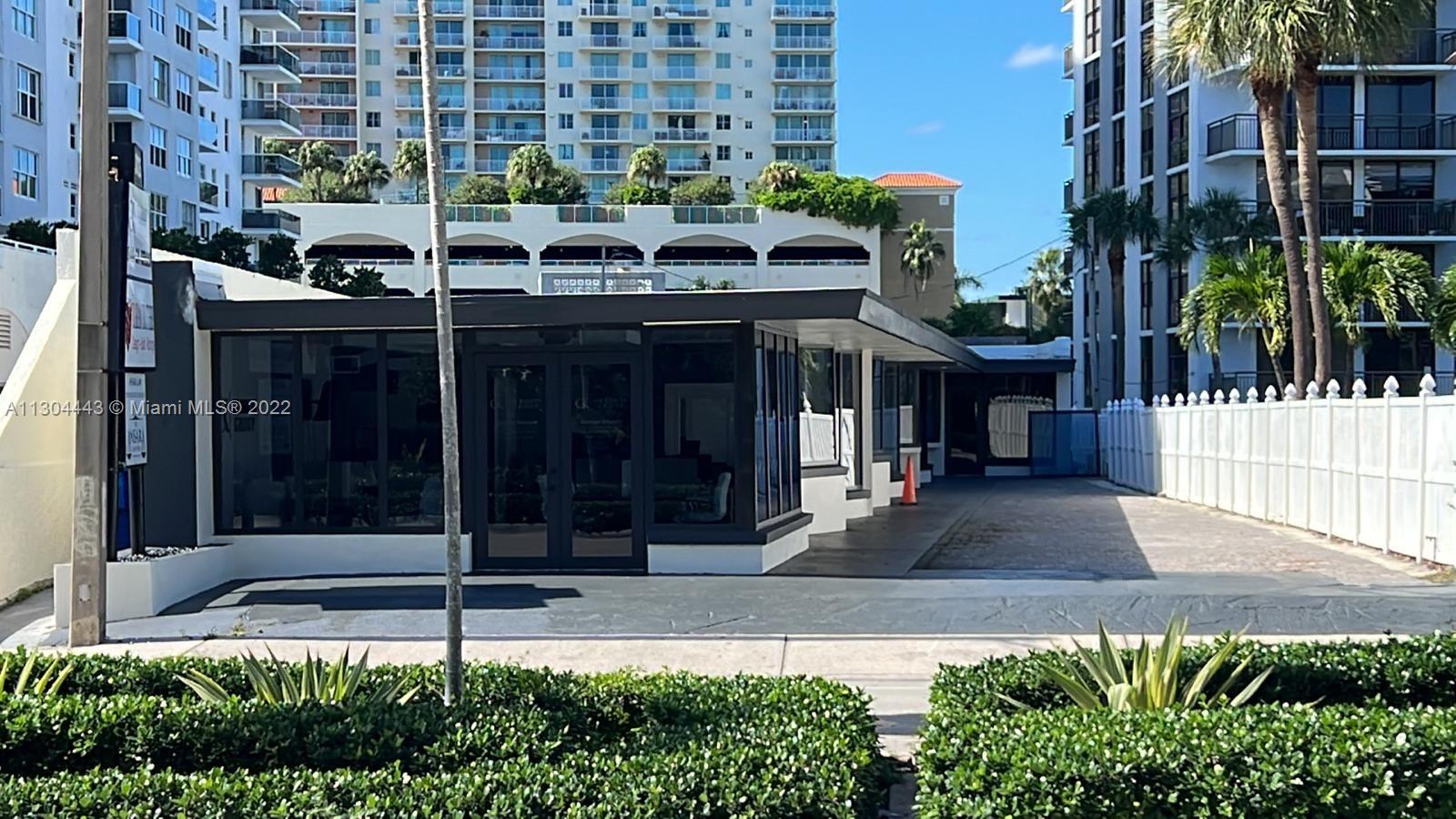 Prime location ,A1A and Oakland 440  sf retail space, can be used for law office , barber shop ,liquor/ convenient stores and more , the building was completely renovated and new impact glass and doors where installed . for additional parking there is public parking garage behind the building .