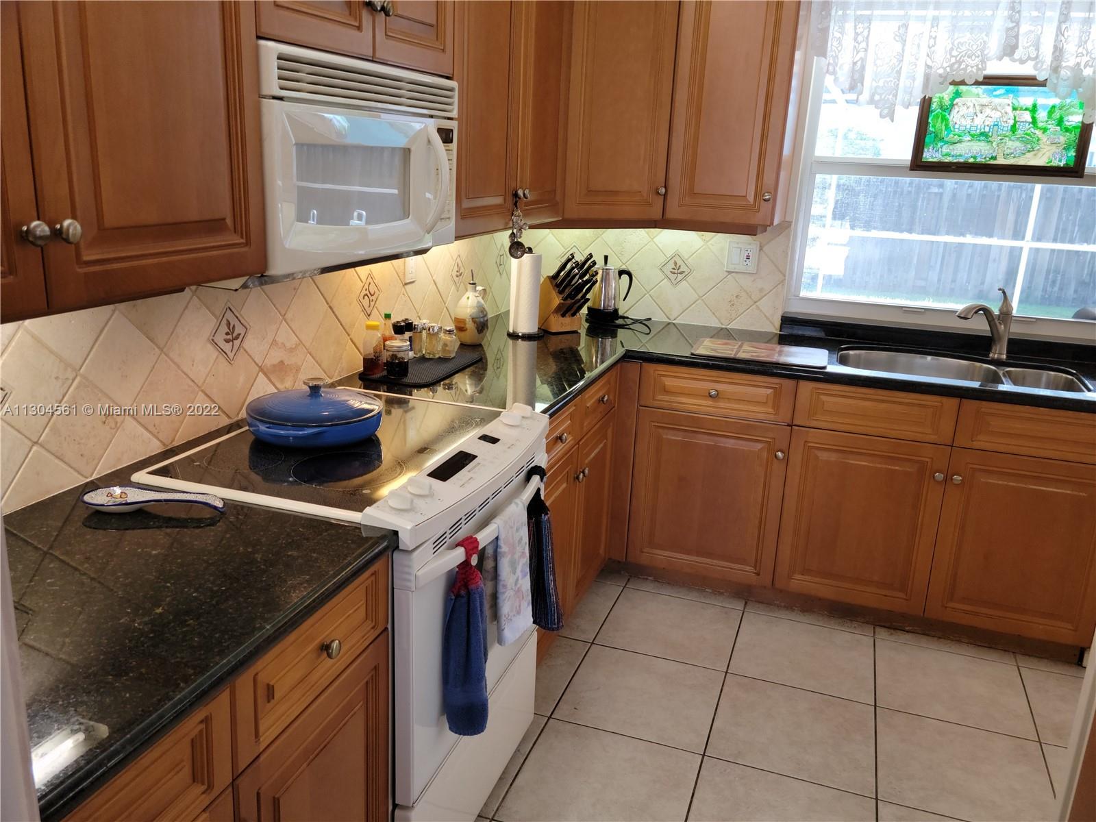 Listing Photo 7