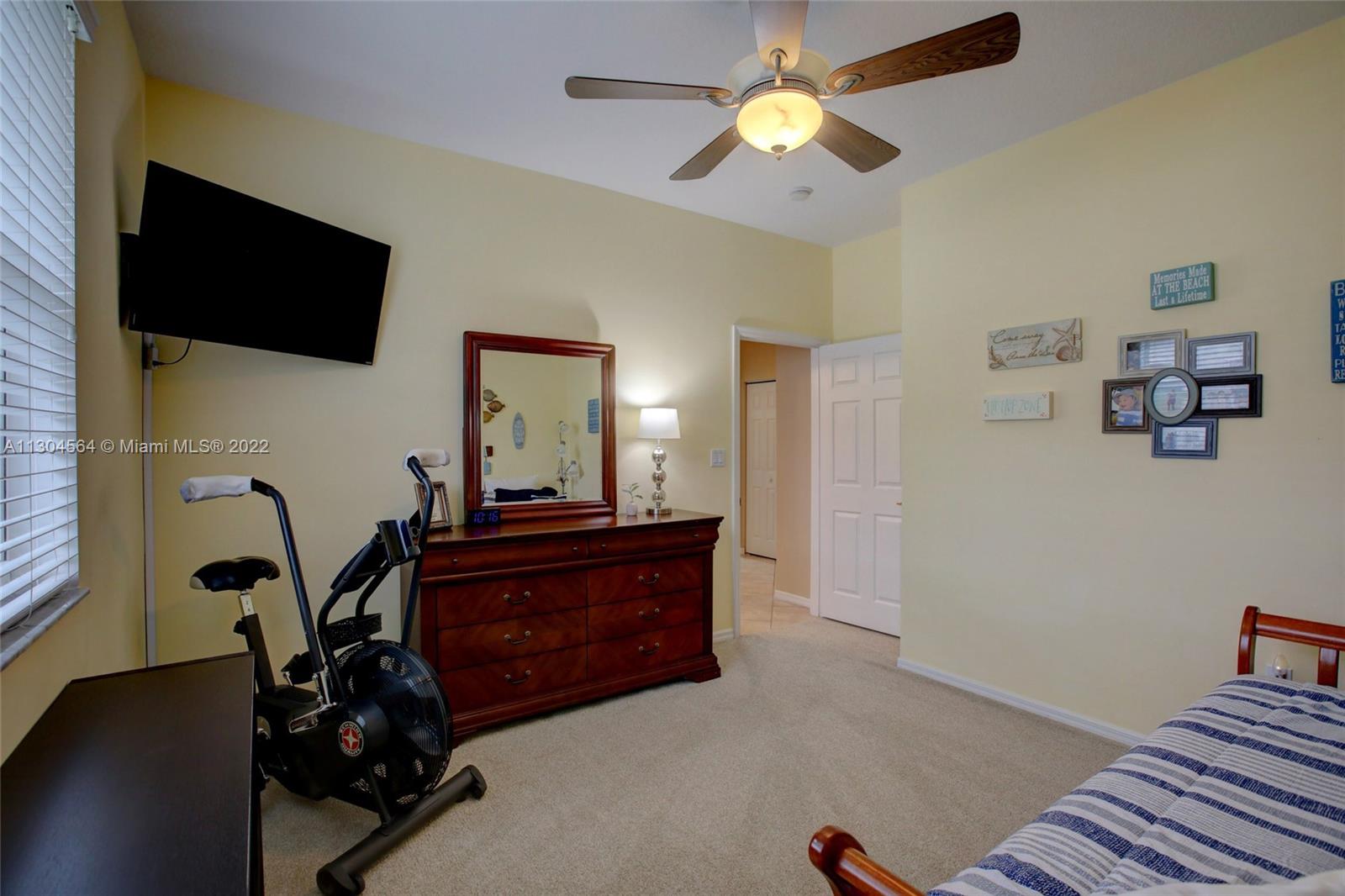 Listing Photo 34