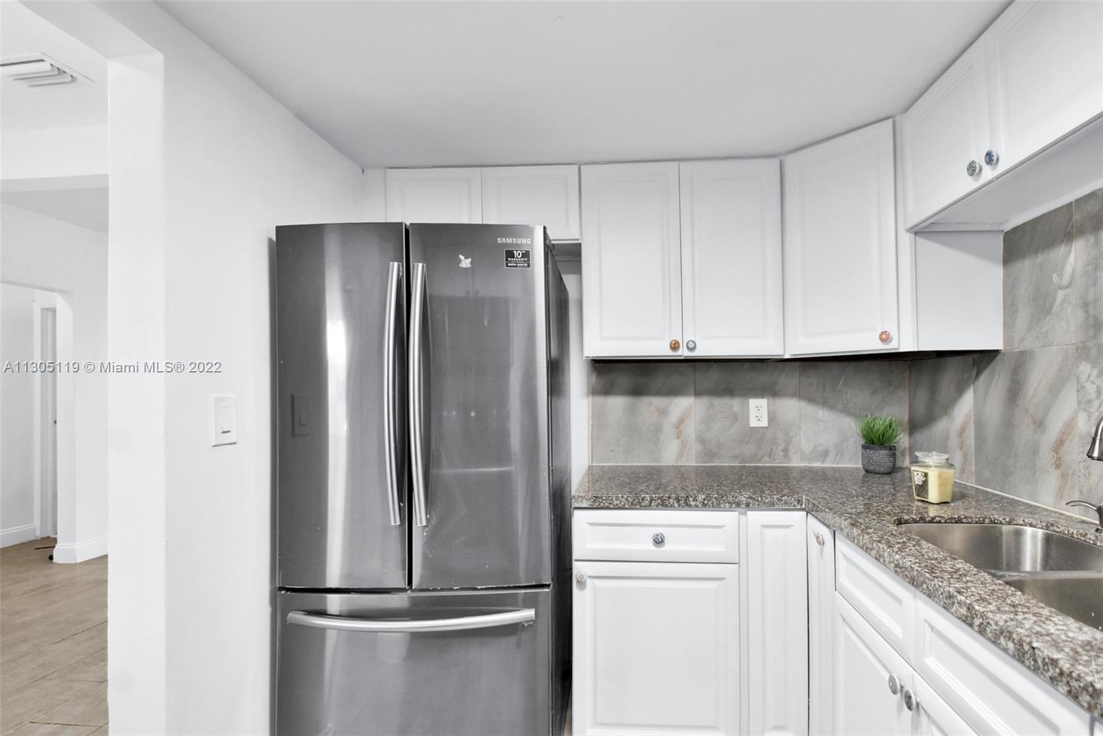 Listing Photo 22