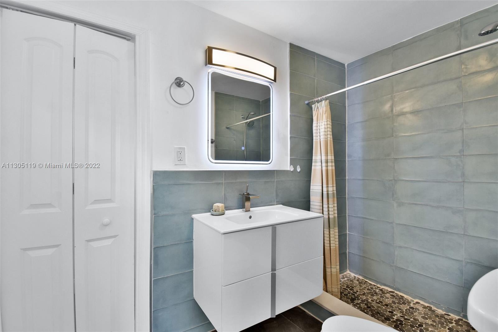 Listing Photo 33