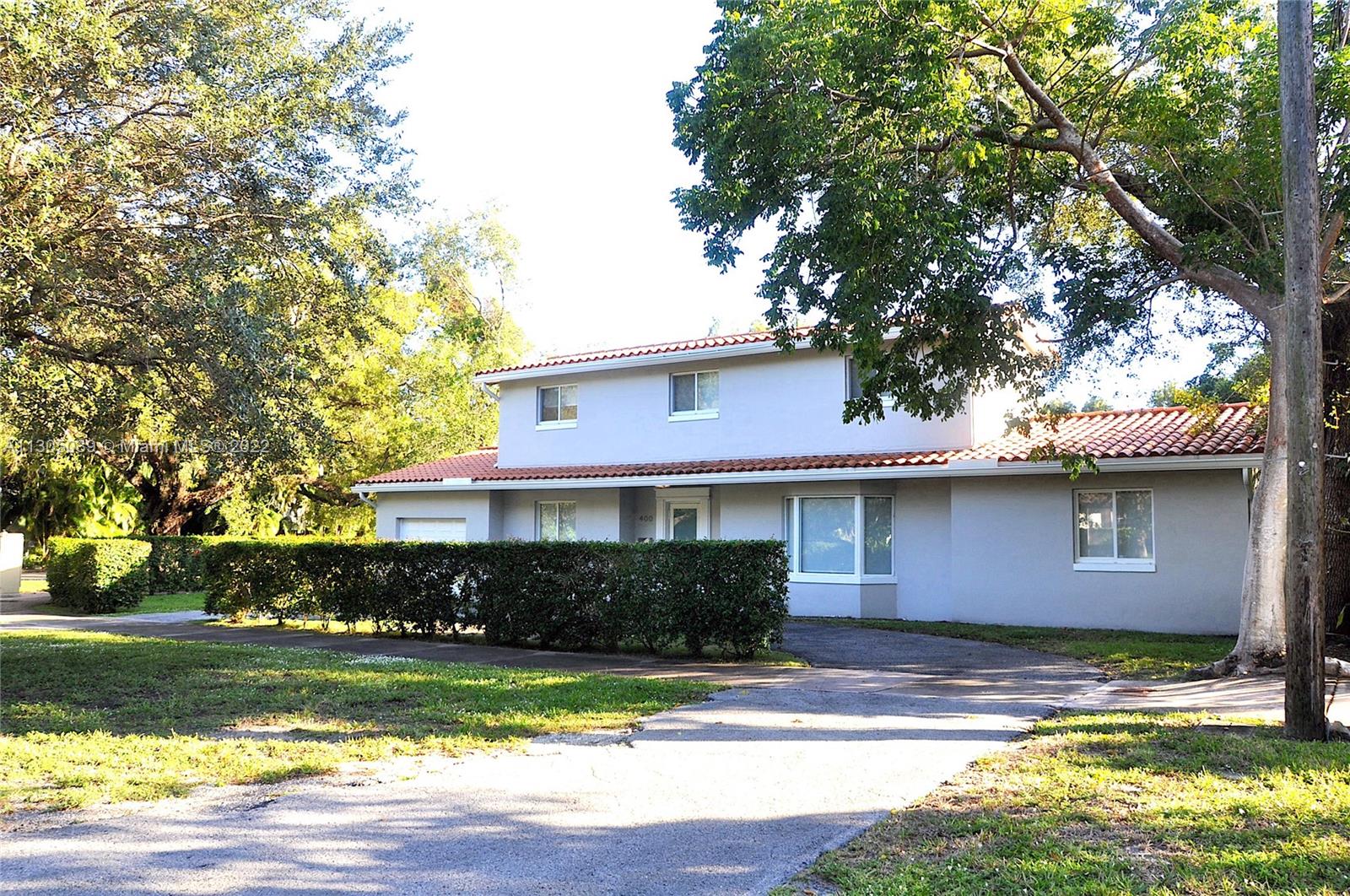 This is a beautiful home in the classical and a prestigious neighborhood of Coral Gables! This property is a corner property located at Le Jeune and Miller Rd. The property has mature oak trees that line the street. Great location close to the University of Miami great for professors and or UM students, minutes from Merrick Park, Miracle Mile, Venetian Pool and downtown Coral Gables, very close to Metro Rail station for easy access. The house has been newly painted inside and out, new carpets in bedrooms. Main floor has a formal dinning room, eat in kitchen and large family room and the master bedroom and bath. All the windows are high impact hurricane resistant, blinds and shades. The owner is relocating and needs to move. This is a prime location ready for you to move in.