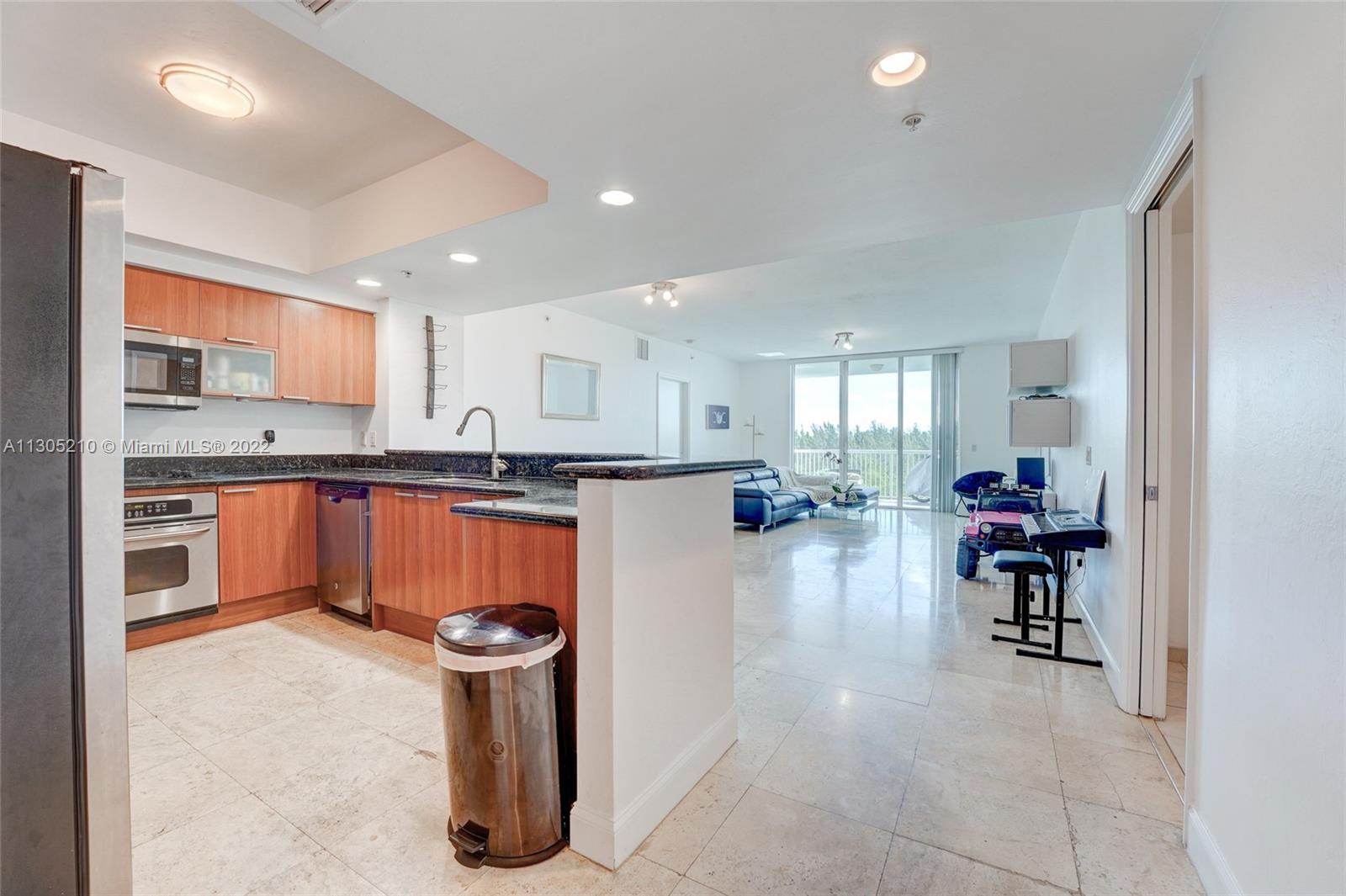 Beautiful kitchen with granite countertops