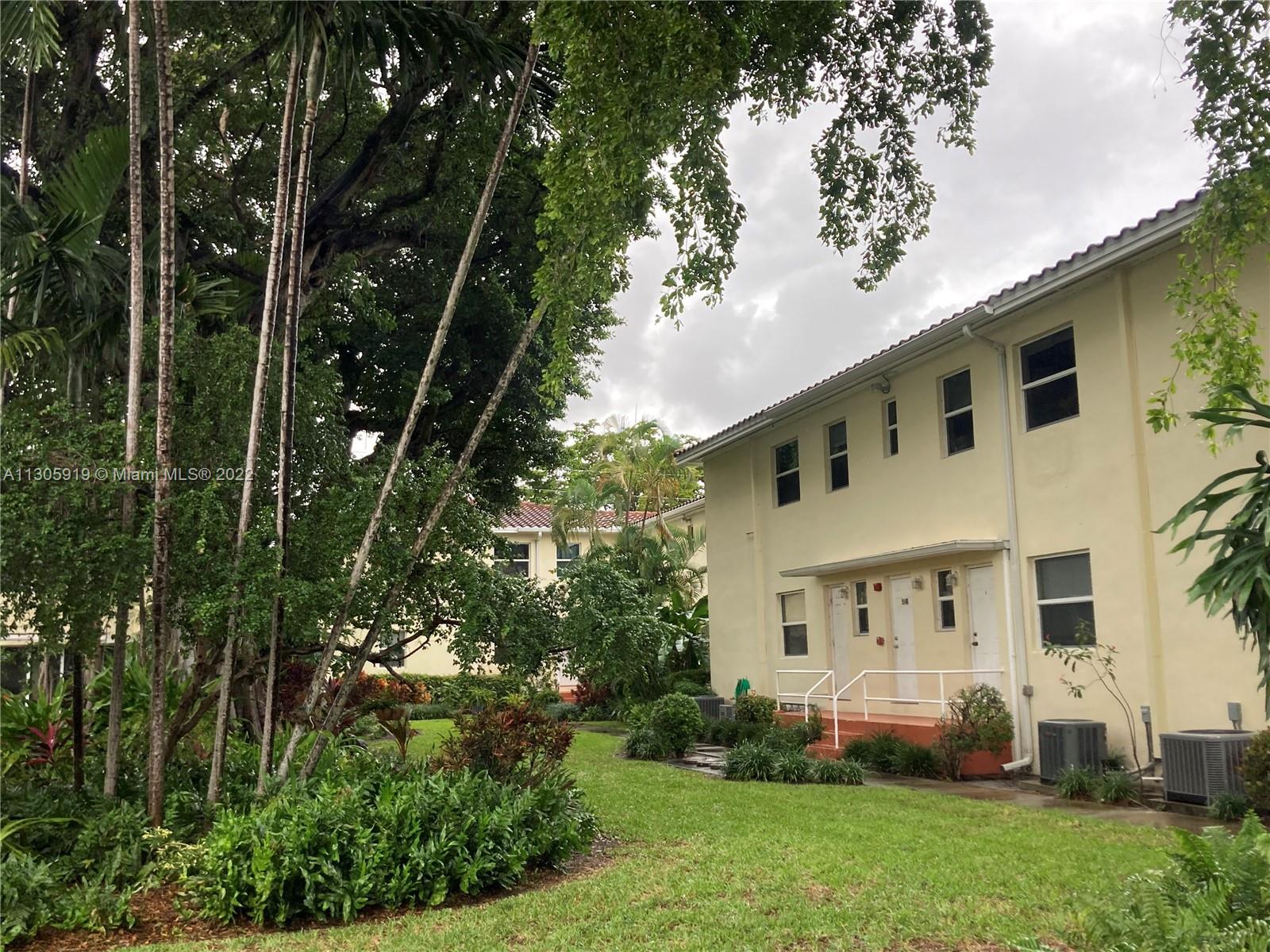 9140 NE 8th Ave #3H For Sale A11305919, FL