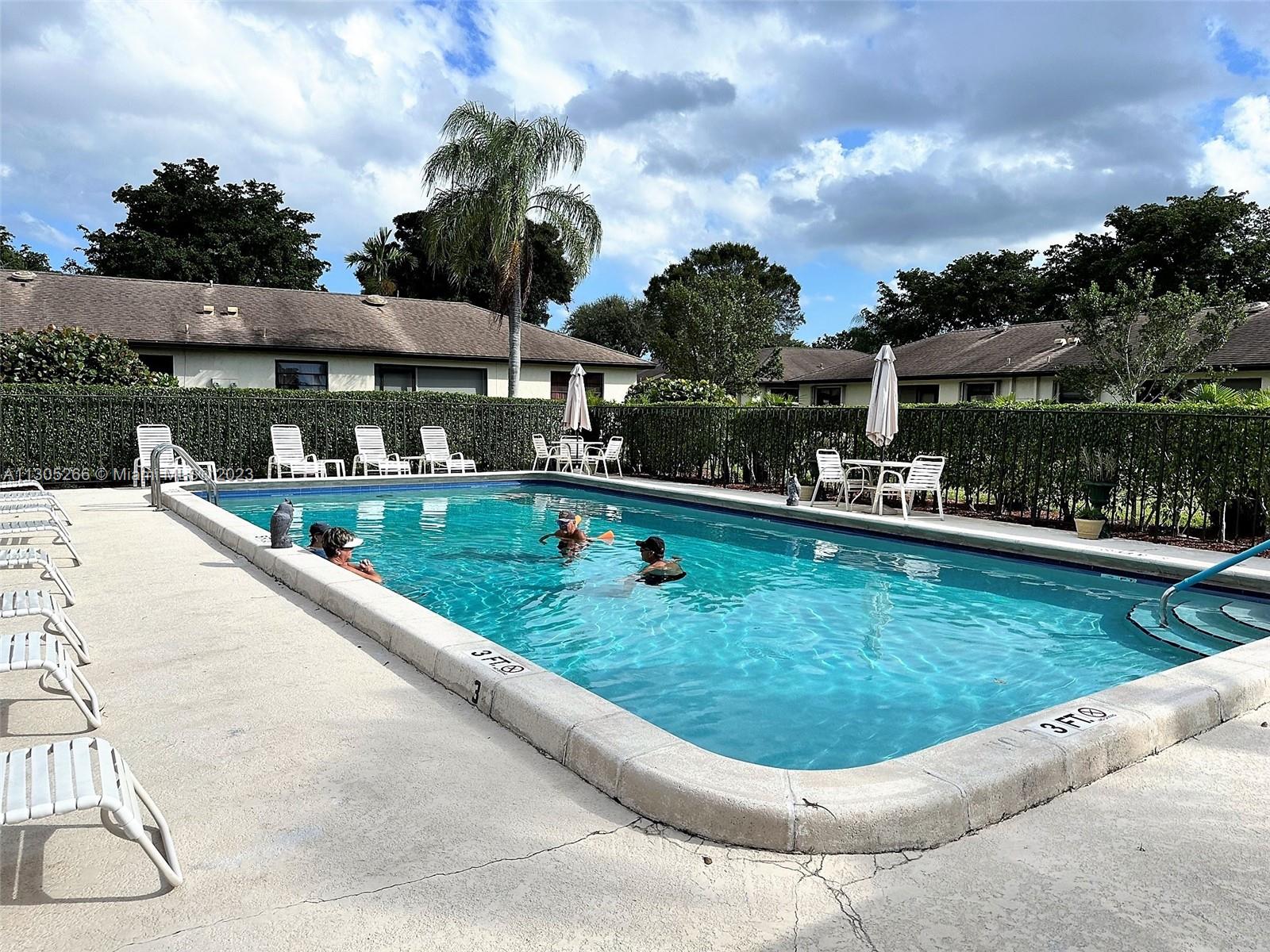 Subdivision pool