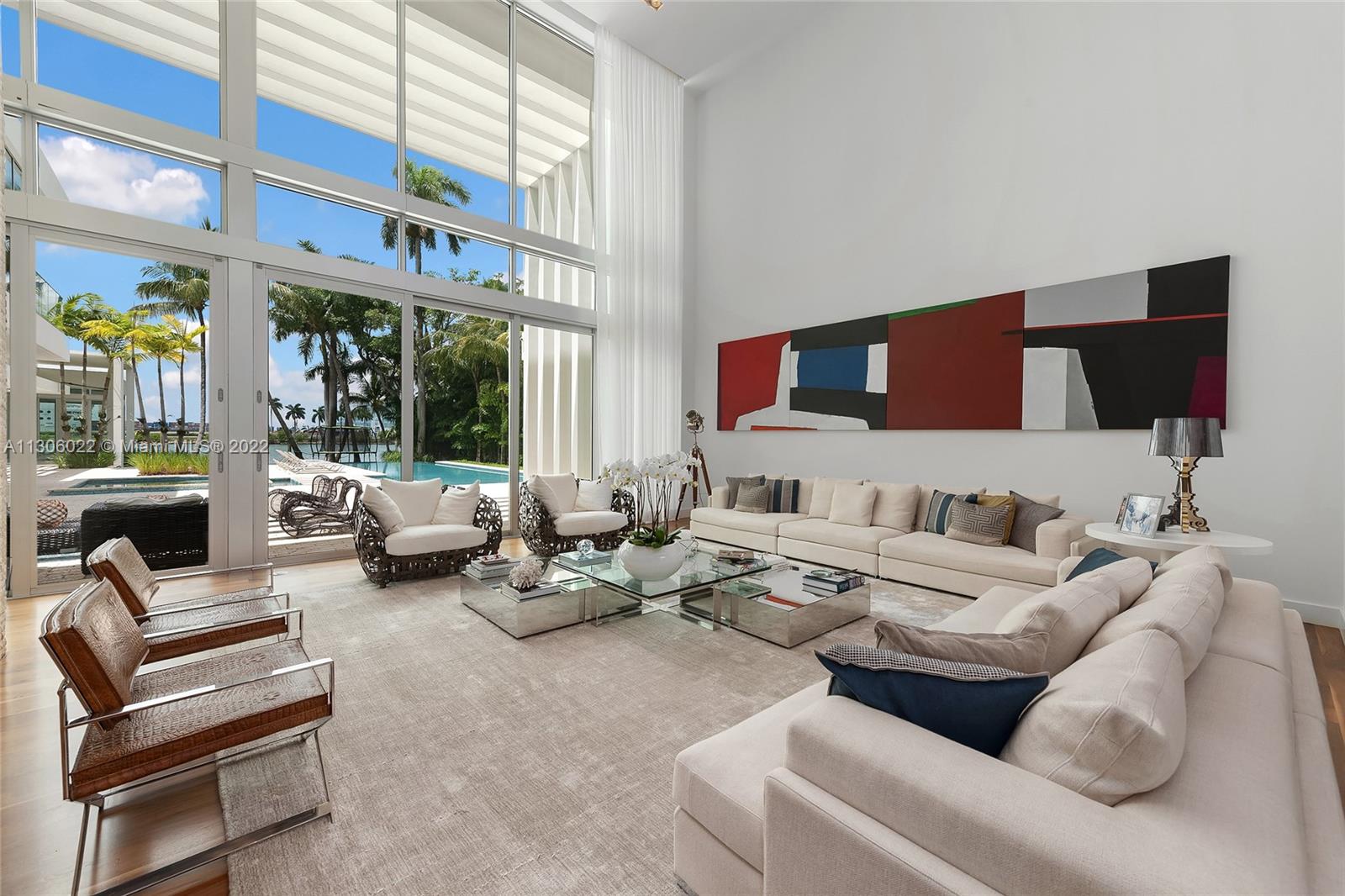 Listing Photo 11