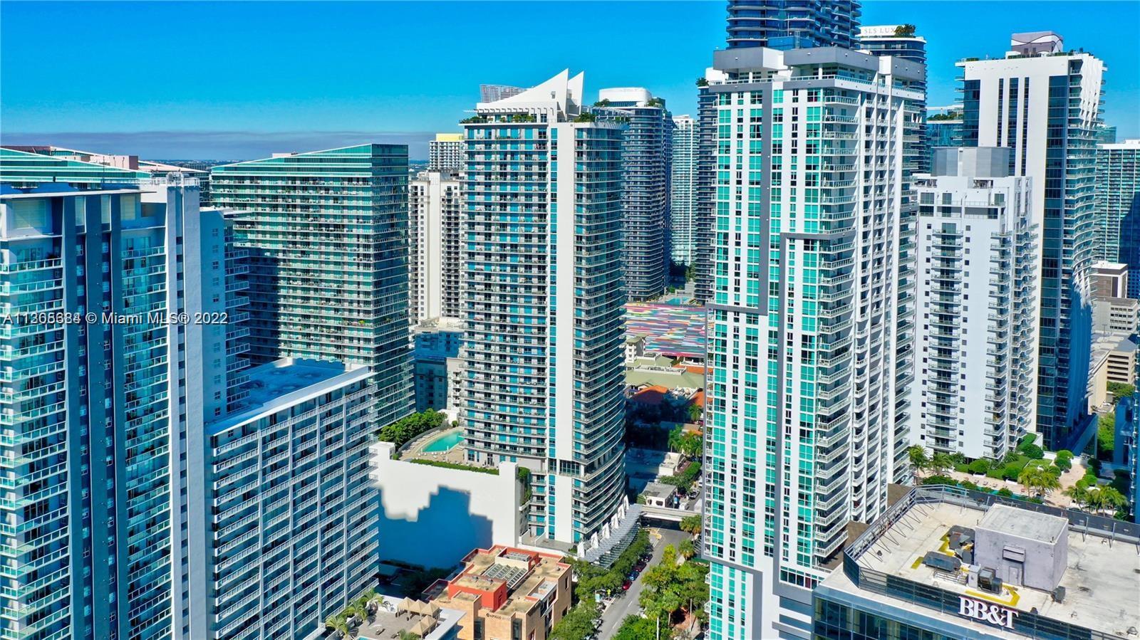 This is a beautiful and the largest One bedroom plus Den unit with a great view to the Bay and city and a lot of
natural light. Located in heart of Mary Brickell Village, great restaurants, boutiques and next to the metro mover.
In the 9th floor you can find the pool, sauna, gym, club room, cinema and kids room. In the 43rd floor there is a
game room, and a roof tub pool.
GORGEOUS BUILDING IN THE HEART OF BRICKELL. THIS IS THE LARGEST 1 BEDROOM+ DEN, 1 BATH UNIT IN THE BLDG. UNIT HAS A GOURMET KITCHEN THAT INCLUDES ITALIAN CABINETRY, STONE COUNTERTOPS, & PREMIUM APPLIANCES. MODERN BATHROOM WITH TUB AND PORCELAIN TILE FLOORING. LAUNDRY CLOSET WITH WASHER/DRYER IN THE UNIT. AMENITIES INCLUDE ROOFTOP POOL, FITNESS CENTER, MOVIE THEATER, KID'S PLAYROOM, VALET PARKING AND MUCH MORE.