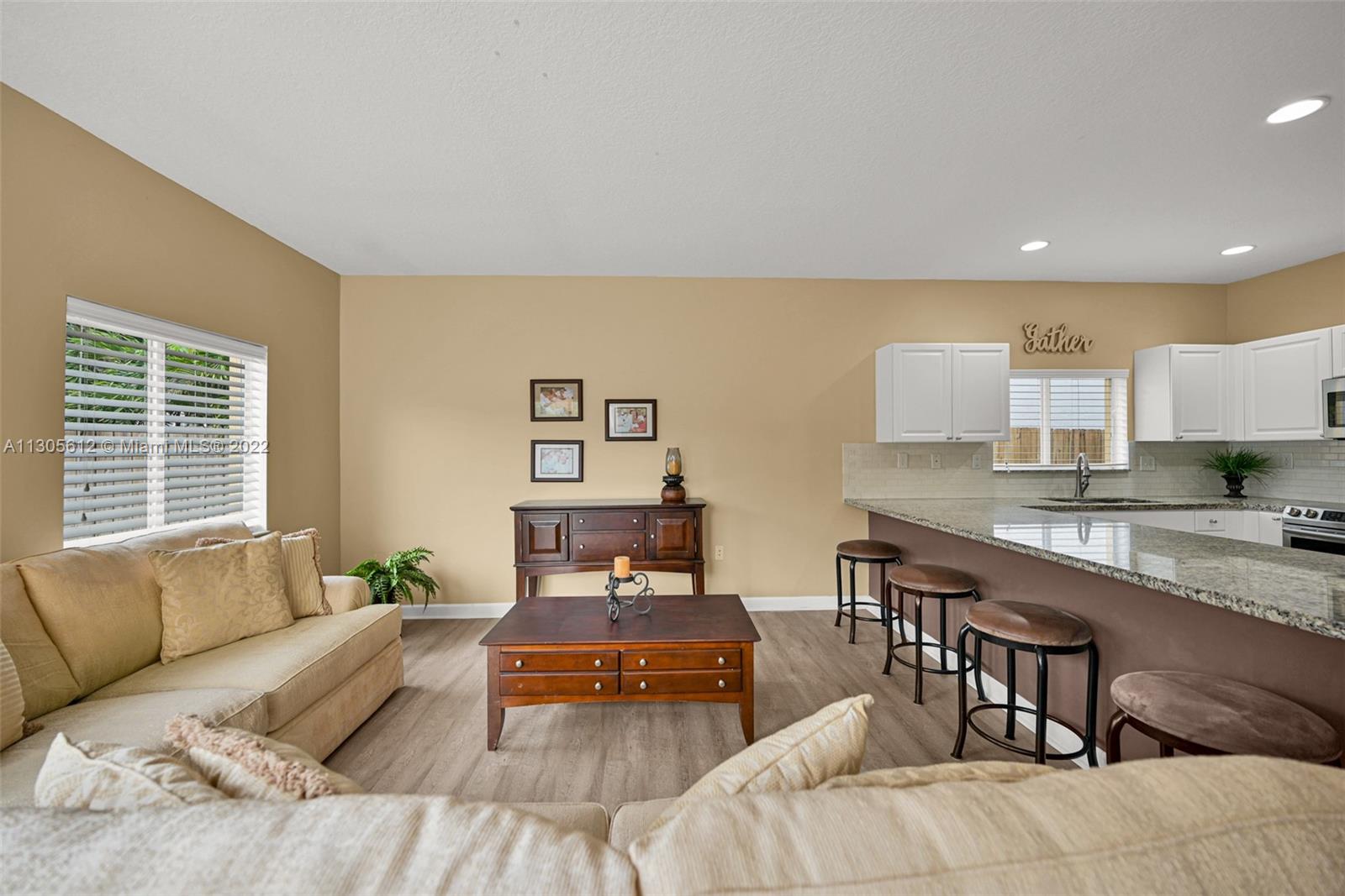 Listing Photo 32