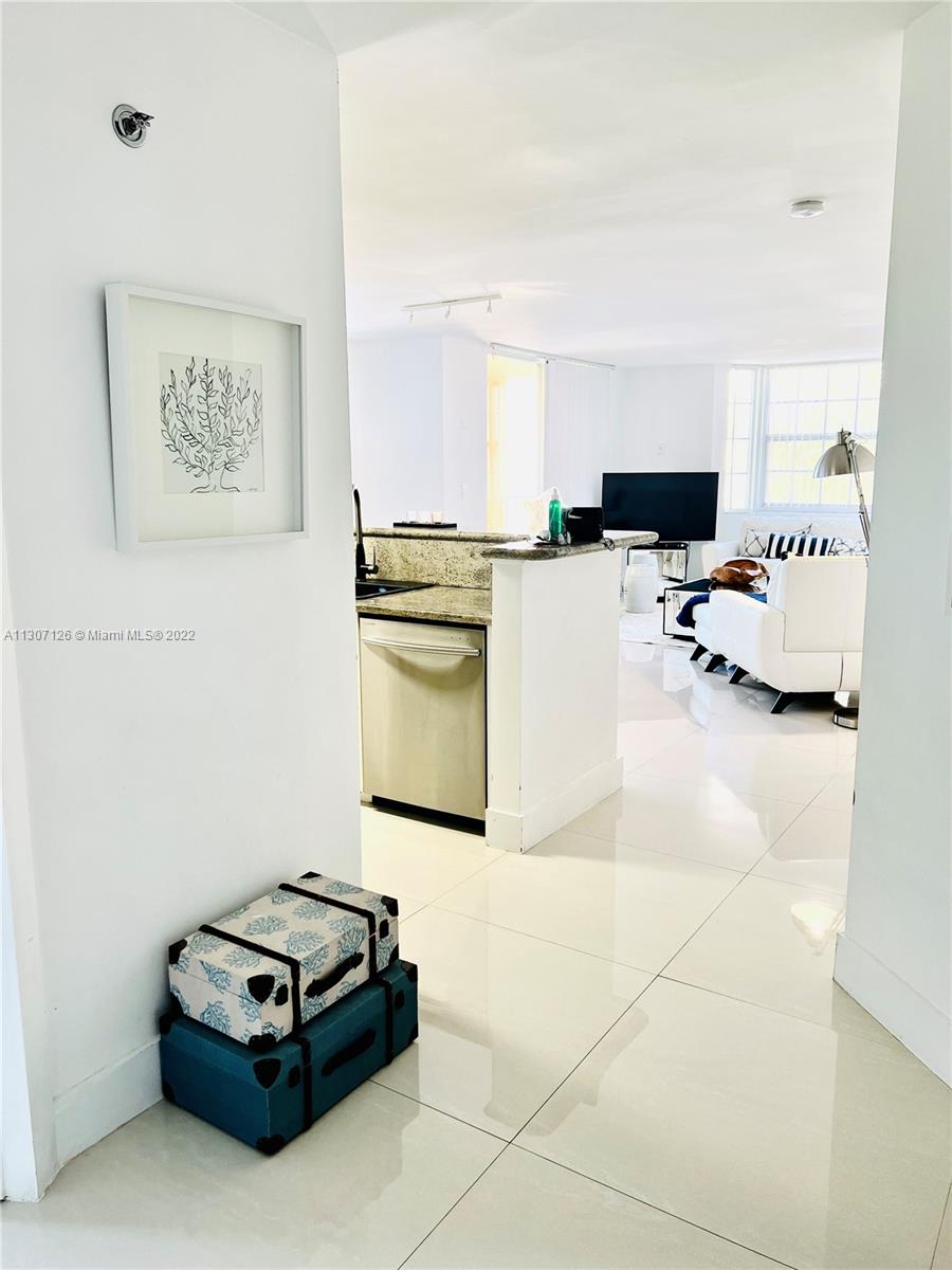 Photo 2 of The Yacht Club At Aventur Apt 2401 in Aventura - MLS A11307126