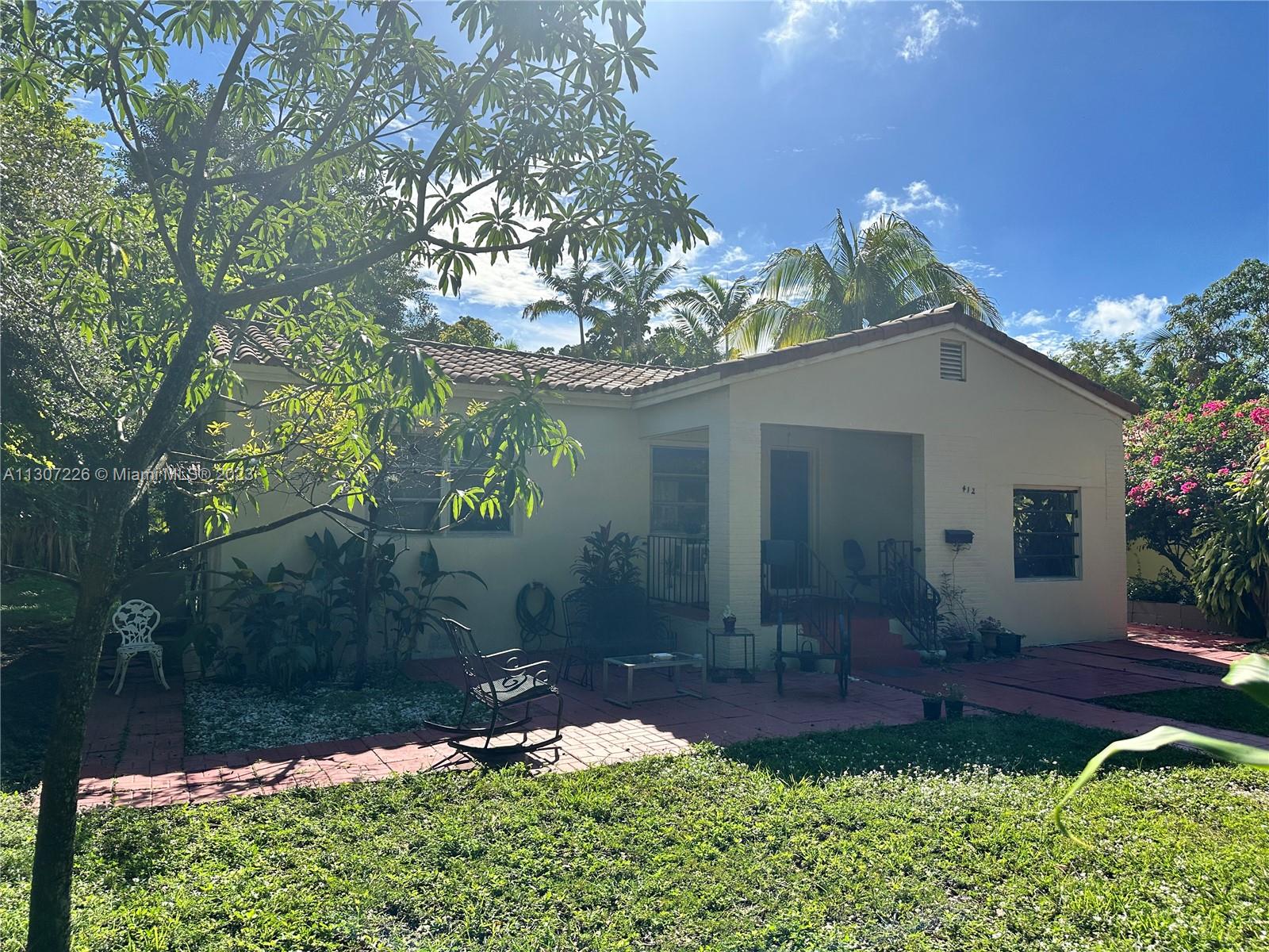Location, location, location in this quiet Coral Gables Riviera neighborhood! This single family house is the last house on a no thru traffic street. Walking distance to Merrick Park, metrorail transit, and 10 minute drive to Miami international airport. Bring this house to the modern age and make it your own with this 6,250 SQ FT lot.  Showings by appointment only.