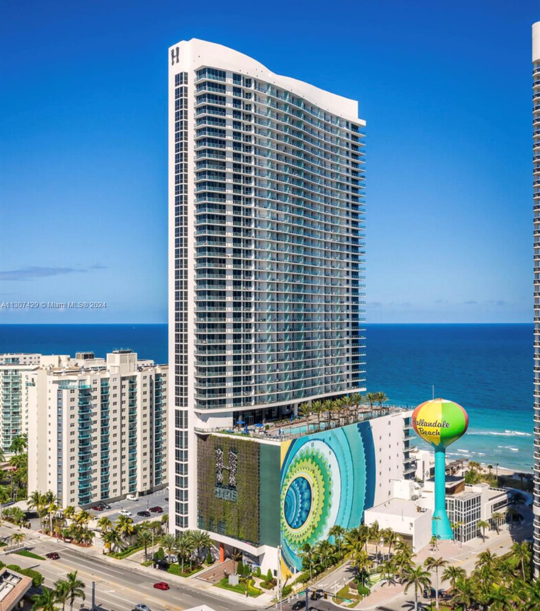Photo 1 of 4111 South Ocean Drive Co Apt 3302 in Hollywood - MLS A11307429