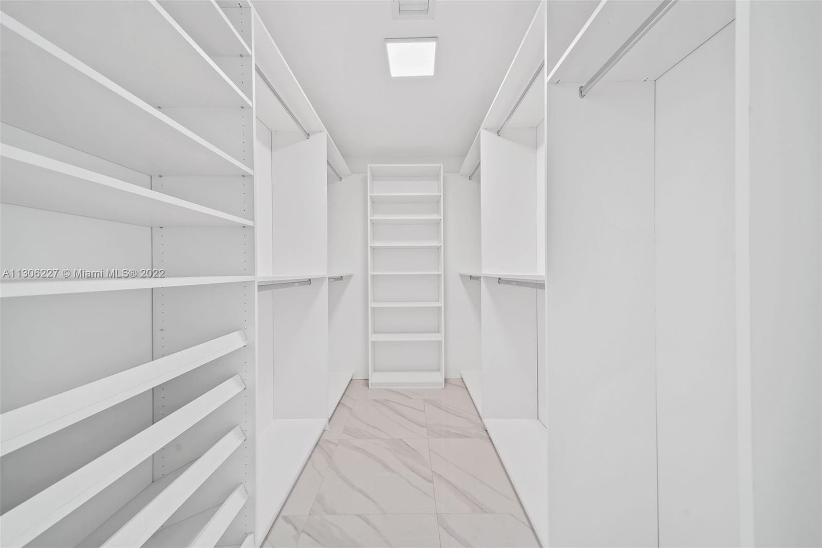 walk in closet
 Bedroom #2