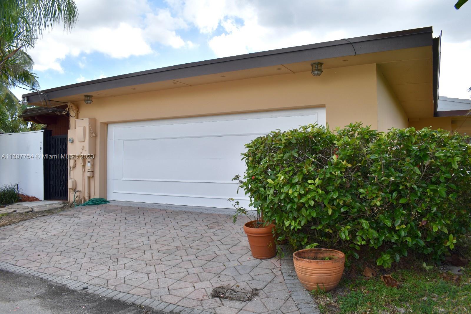 Listing Photo 38