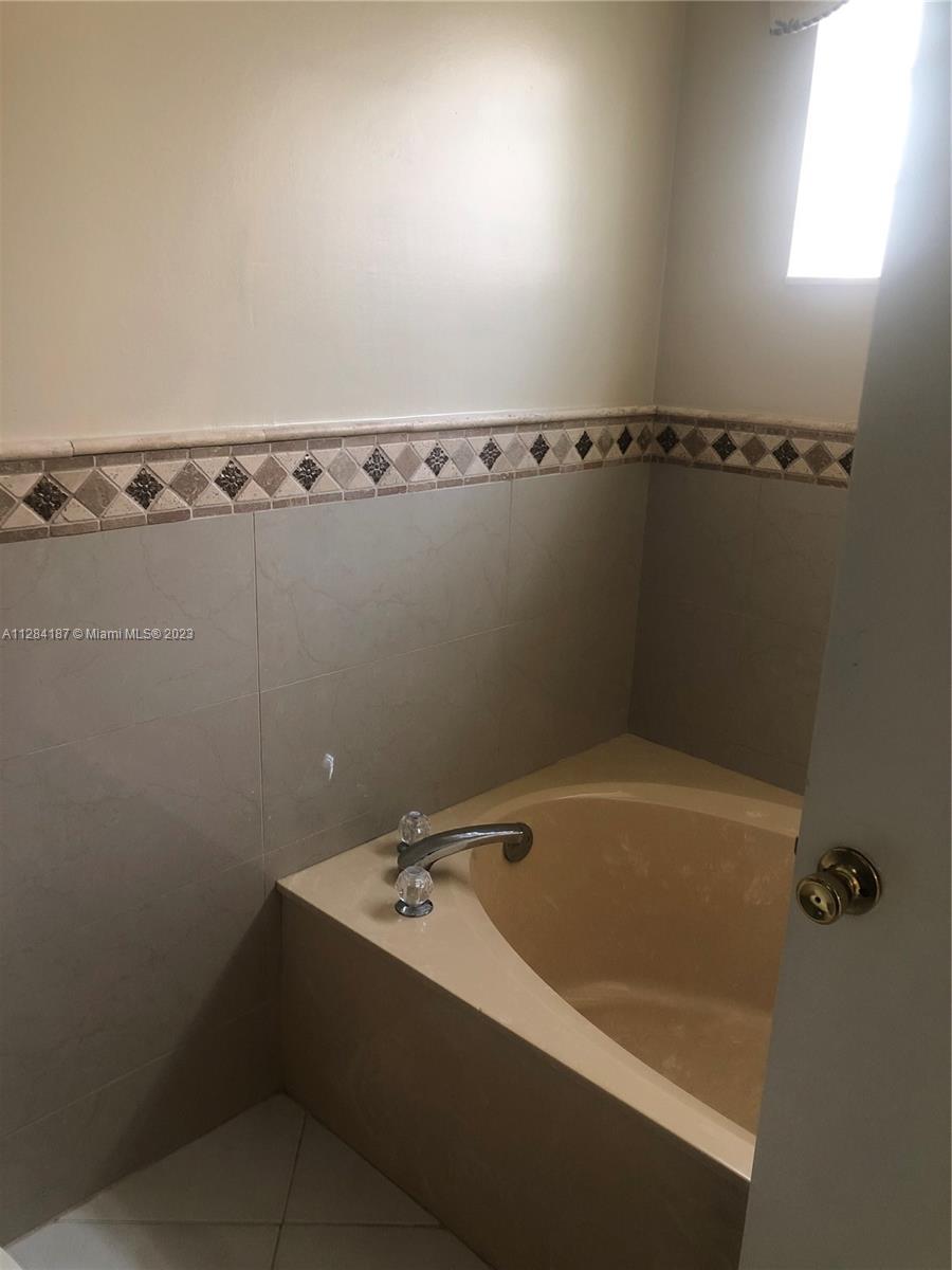 Primary Bathroom Soaking Tub