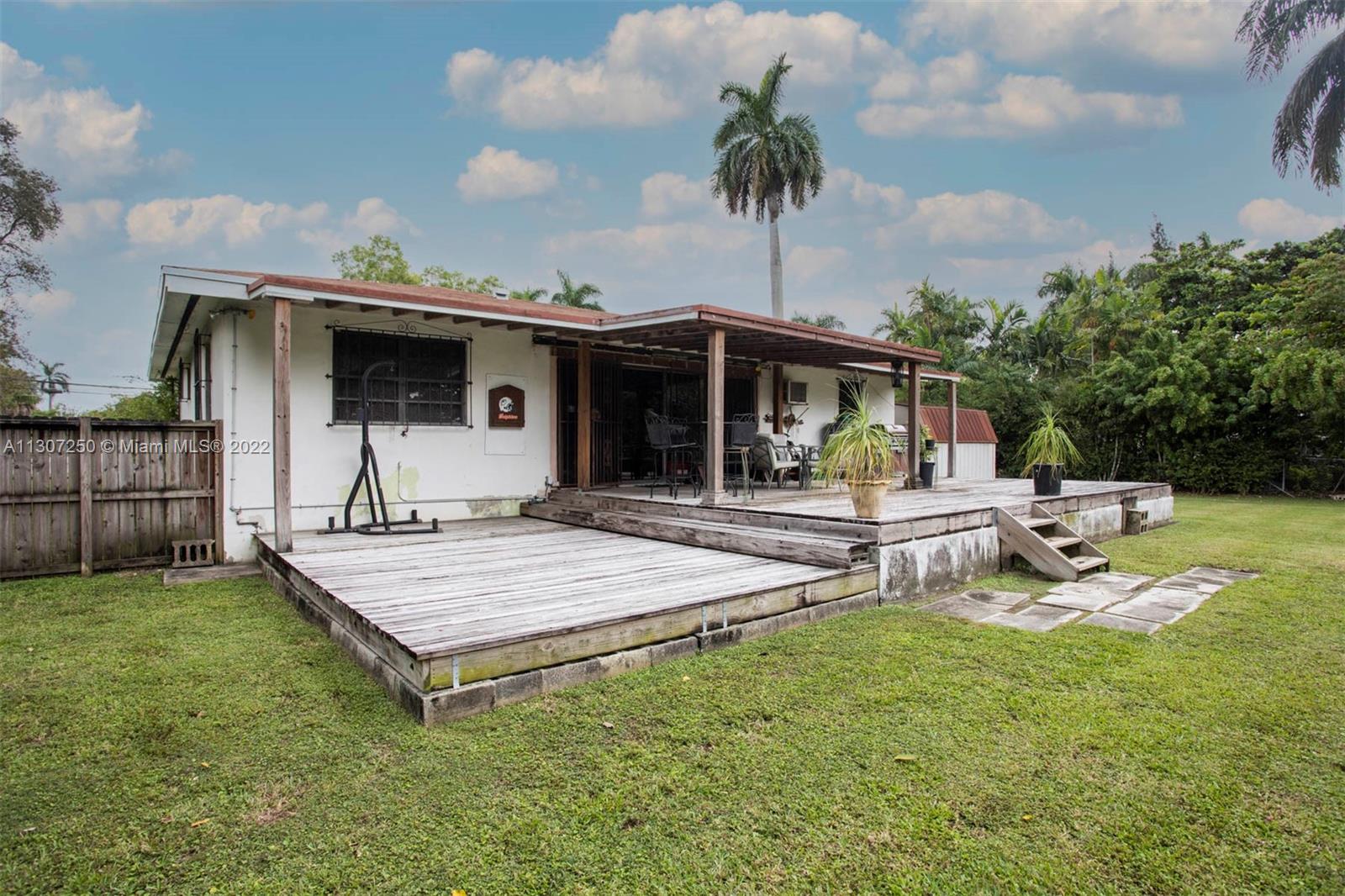 Listing Photo 23